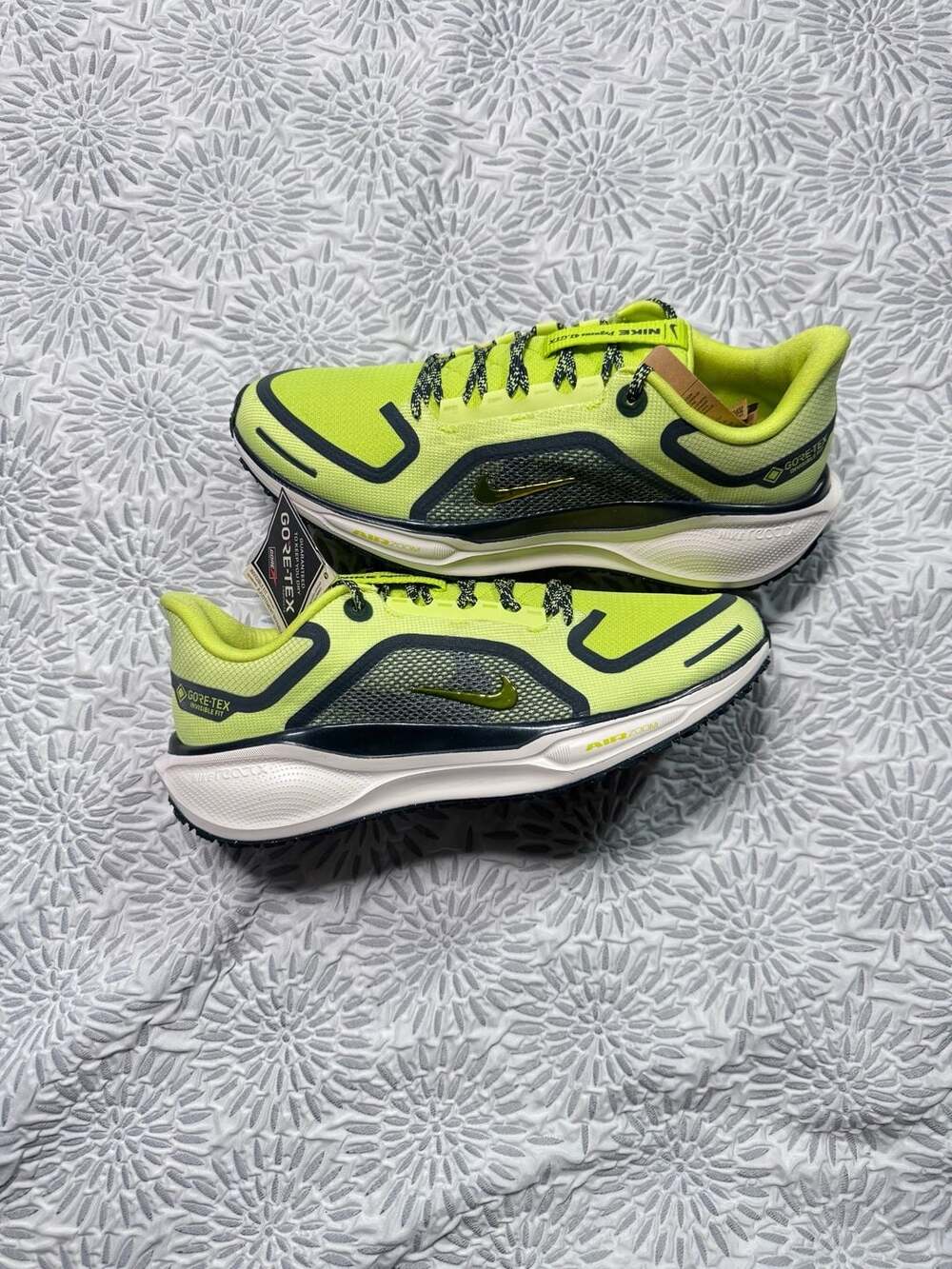 Nike Air Zoom Pegasus 41 GORE-TEX Light Lemon Twist 9 Women’s FQ1357-300